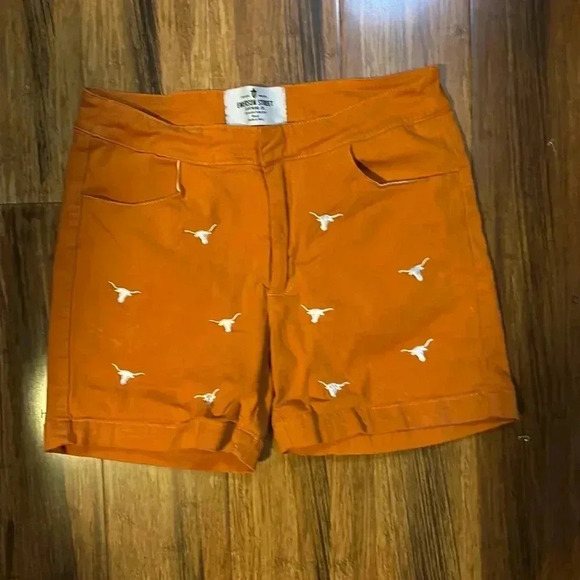 Emerson Street Pants - Emerson Street Long Horn Short